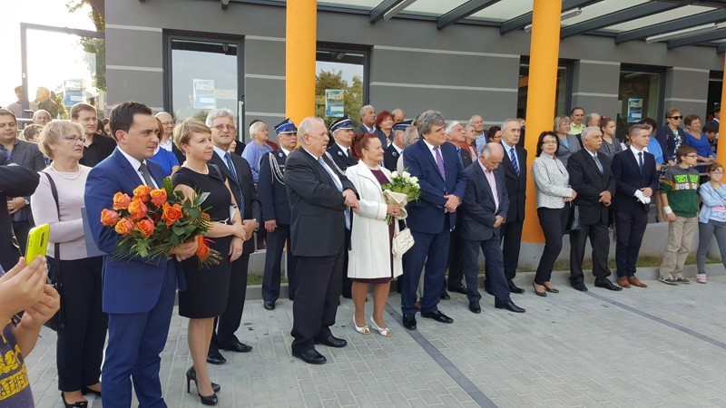 Mieszkańcy na uroczystości otwarcia domu kultury, fot. Anna Kniaziewicz